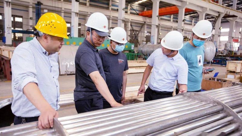 复合材料与金属材料：性能与应用的差异化解析