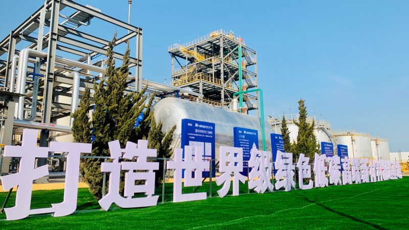 高分子材料与金属材料：环保之选的较量